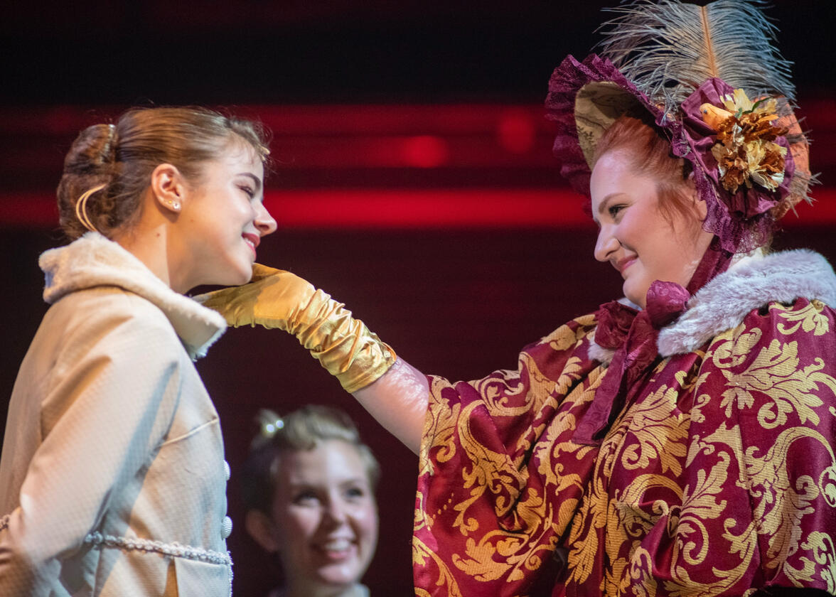 Natasha, Pierre, and the Great Comet of 1812 (7:5)